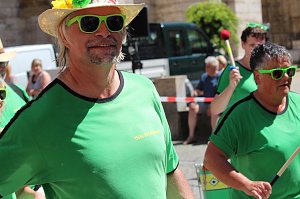 Fr&ouml;hliche Stimmung beim 210 Brunnenfest in Bad Langensalza
