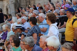 Feierliche Stimmung beim 210. Brunnenfest in Bad Langensalza