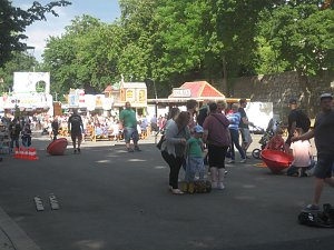 Bewegungsreicher Kinderaktivtag zum Brunnenfest