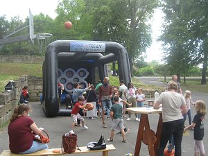 Bewegungsreicher Kinderaktivtag zum Brunnenfest