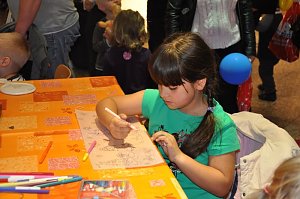 Buntes Programm zum FAMILIENTAG in der Galerie