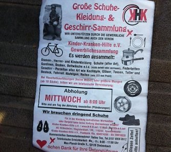 Handzettel (Foto: Pressestelle UHK)