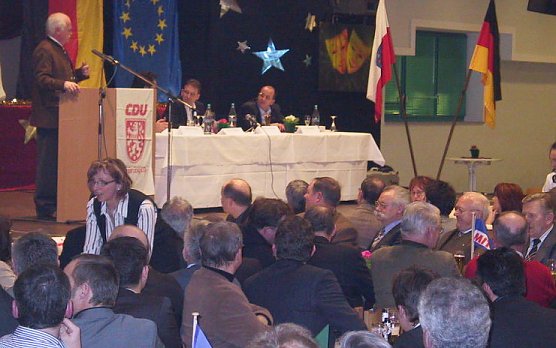 Rede in Birkungen (Foto: nnz) Rede in Birkungen (Foto: nnz)