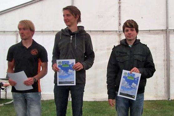 Die Meister sind gek&uuml;rt (Foto: Aeroclub Hans Grade e. V.)