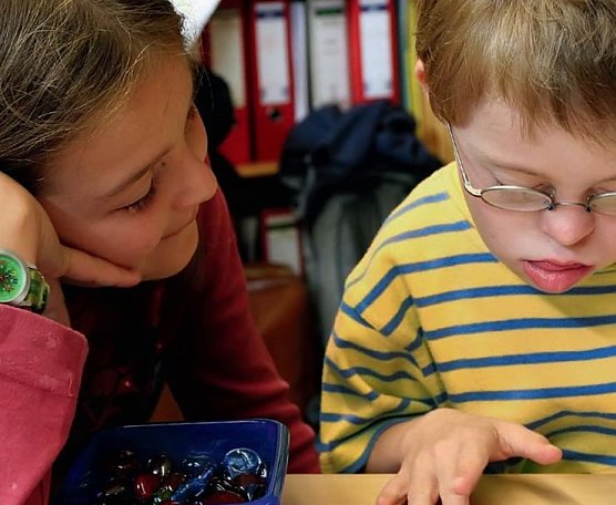 Gemeinsames Lernen - eine Ausnahme (Foto: Bertelsmann Stiftung) Gemeinsames Lernen - eine Ausnahme (Foto: Bertelsmann Stiftung)