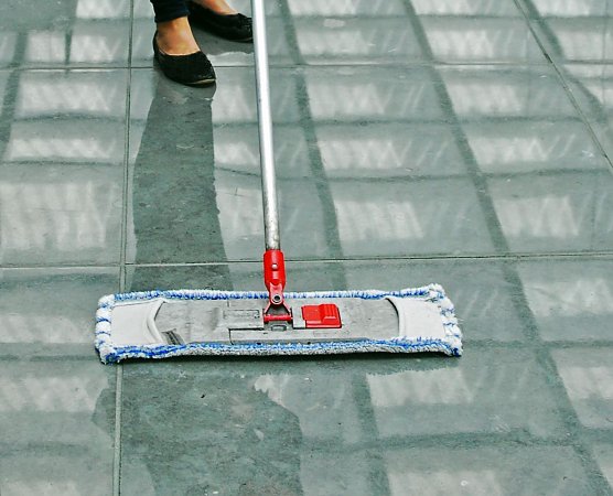 Regul&auml;r statt prek&auml;r (Foto: IG Bau)