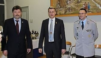 Es war eine wundersch&ouml;ne Zeit - Kommando&uuml;bergabe am Kyffh&auml;user (Foto: Karl-Heinz Herrmann)