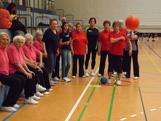 Eine Disziplin im Fitnesstest war der Ballzielwurf. (Foto: Foto: Mix)