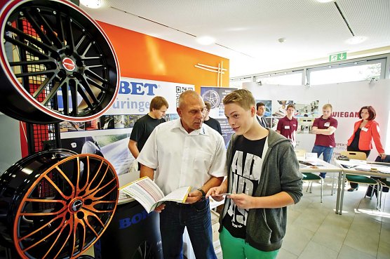 Bereits zum vierten Mal bringt die Ausbildungsmesse Unternehmer und Nachwuchs in Bad Langensalzaer zusammen. (Foto:  Foto: Daniel Volkmann)