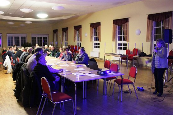 Annette Lehmann sagte dem Verein ihre Unterstützung zu. (Foto: Foto: privat) Annette Lehmann sagte dem Verein ihre Unterstützung zu. (Foto: Foto: privat)