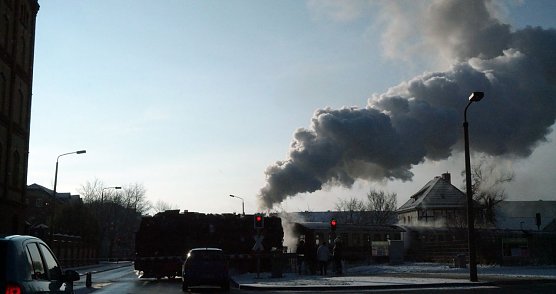 Sch&ouml;n anzusehen, die HSB dampfte heute durch Nordhausen (Foto: nnz)