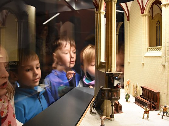 Diorama Bildersturm (Foto: M&uuml;hlh&auml;user Museen, A. Weisbrich)