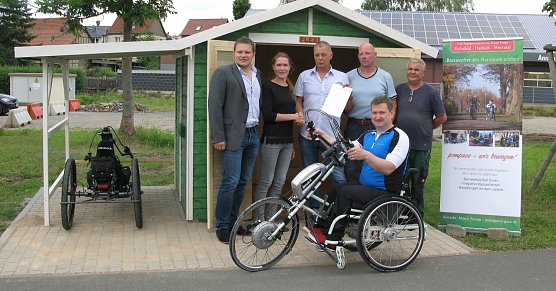 Offiziell abgenommen (Foto: Pressestelle UHK)