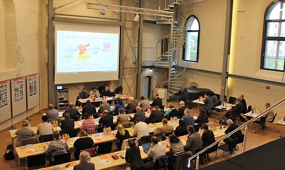 Über den Tellerrand geschaut (Foto: Karl-Heinz Herrmann) Über den Tellerrand geschaut (Foto: Karl-Heinz Herrmann)