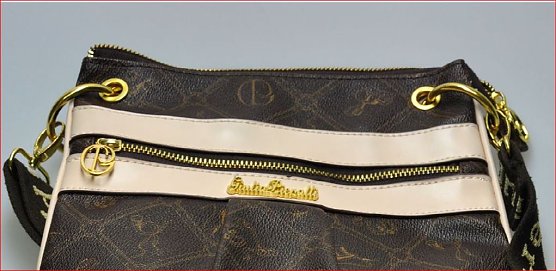 Gestohlene Handtasche (Foto: Polizei) Gestohlene Handtasche (Foto: Polizei)