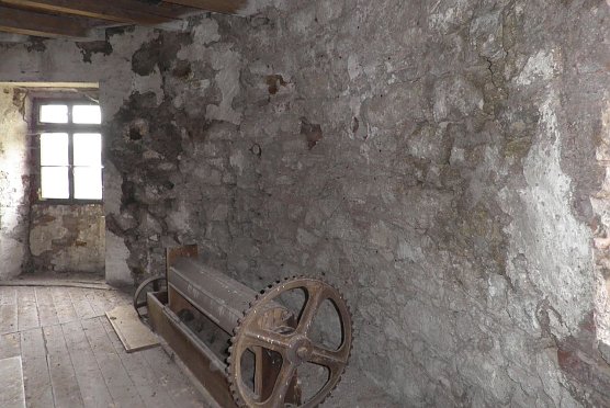 Fenster sollen repariert werden (Foto: DSDS/Gehrmann)