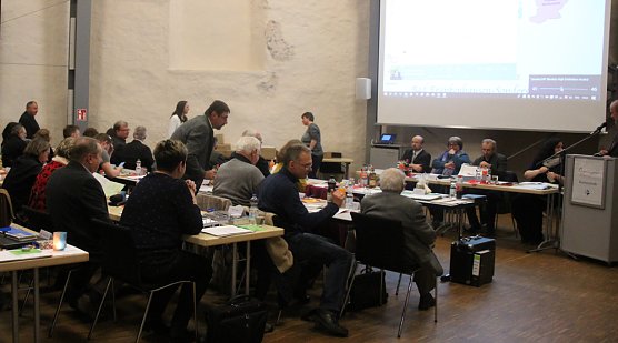 Kreissynode gestartet (Foto: Karl-Heinz Herrmann) Kreissynode gestartet (Foto: Karl-Heinz Herrmann)