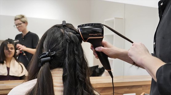 F&uuml;nf von 16 Ger&auml;ten sind brandgef&auml;hr&shy;lich (Foto: Stiftung Warentest)