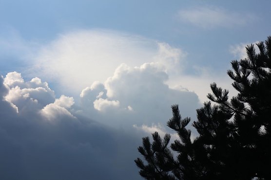 Wetterbild (Foto: Angelo Glashagel) Wetterbild (Foto: Angelo Glashagel)