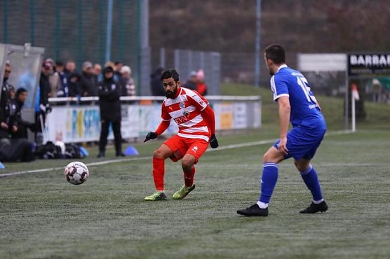 wacker (Foto: wacker) wacker (Foto: wacker)