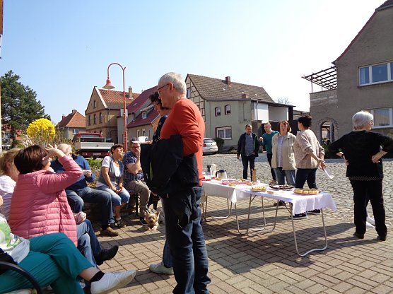 Gr&ouml;&szlig;tes Osterei Th&uuml;ringens steht wieder in Etzleben (Foto: Peter Ke&szlig;ler)