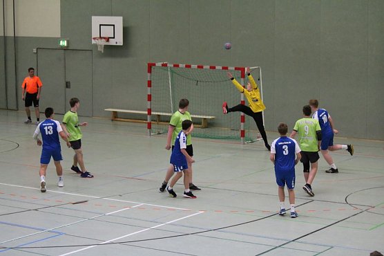 Das war knapp (Foto: Karl-Heinz Herrmann)