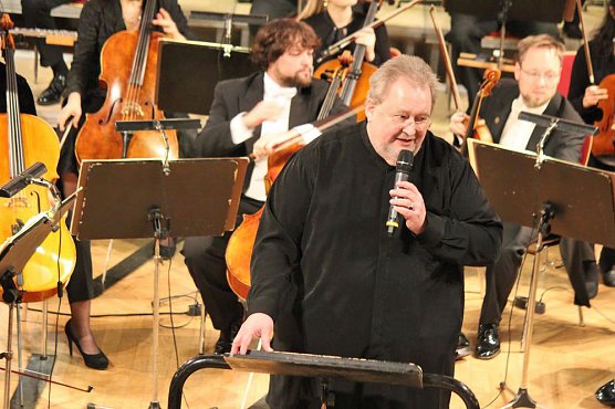 Beschwingt ins neue Jahr (Foto: Karl-Heinz Herrmann)