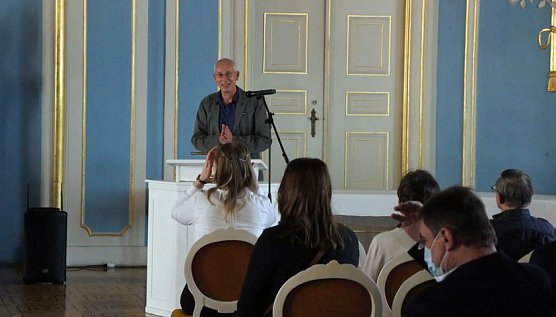 Landesfotoschau Thüringen in Sondershausen zu Gast (Foto: Karl-Heinz Herrmann) Landesfotoschau Thüringen in Sondershausen zu Gast (Foto: Karl-Heinz Herrmann)