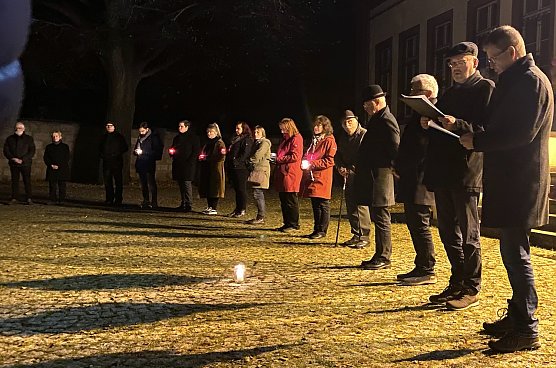 Gedenken an die Progromnacht (Foto: (c) Stadtverwaltung) Gedenken an die Progromnacht (Foto: (c) Stadtverwaltung)