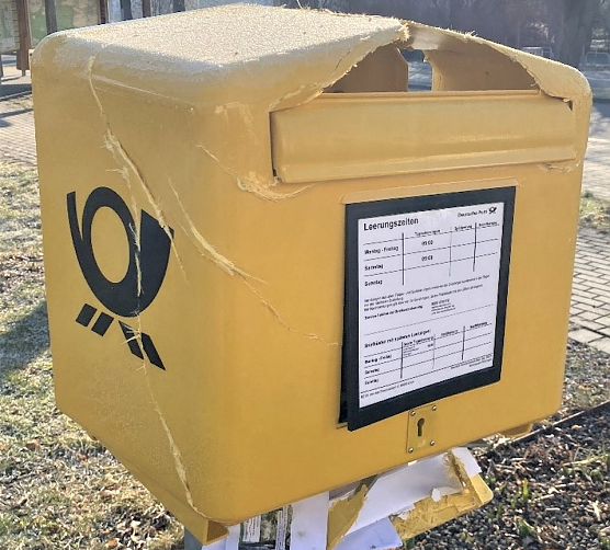 Zerst&ouml;rter Briefkasten (Foto: Landespolizeiinspektion Nordhausen)