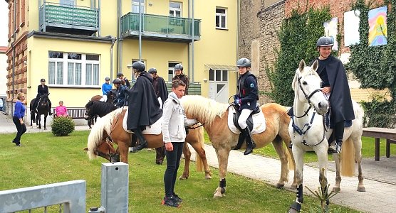 Archiv-Novalisritt 2019 (Foto: k. Krausholz) Archiv-Novalisritt 2019 (Foto: k. Krausholz)