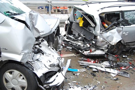 Massenkarambolage (Foto: Polizei)