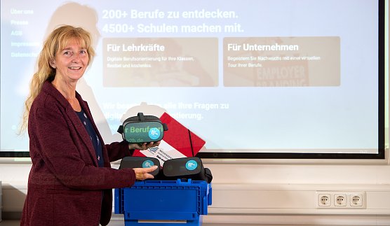 VR-Brillen im Einsatz (Foto: Landratsamt Unstrut-Hainich-Kreis) VR-Brillen im Einsatz (Foto: Landratsamt Unstrut-Hainich-Kreis)