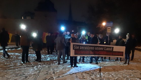 Montagsspaziergang in Eis und Schnee (Foto: H.Kuhnert)