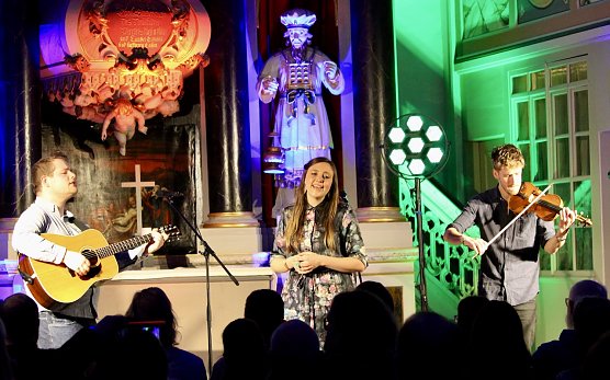 Siobhan Miller, mehrfache Preistr&auml;gerin, sang mit engelsgleicher Stimme (Foto: Eva Maria Wiegand)