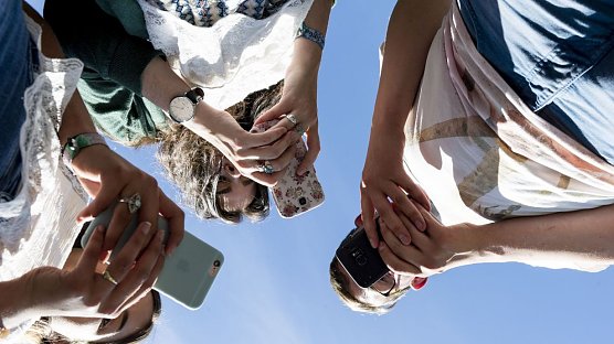Die ganzheitliche Untersuchung der physischen und psychischen Gesundheit von Kindern und Jugendlichen in Deutschland ist Ziel der Studie COMO. (Foto: Markus Breig, KIT)
