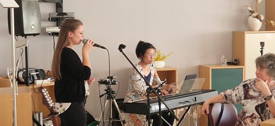 Frauentagsfeier in der AWO (Foto: privat) Frauentagsfeier in der AWO (Foto: privat)