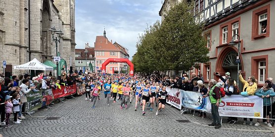 Der erste Start des Tages um 9.30 Uhr (Foto: oas)