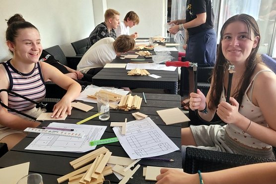 Jugend unterwegs - Ferienfreizeit mit der "eKuJA" (Foto: Evangelischer Kirchenkreis Mühlhausen) Jugend unterwegs - Ferienfreizeit mit der "eKuJA" (Foto: Evangelischer Kirchenkreis Mühlhausen)