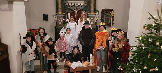 Das Krippenspiel hat in Heroldishausen Tradition (Foto: Evangelischer Kirchenkreis M&uuml;hlhausen)