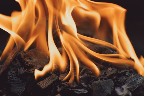 Bild: Feuer