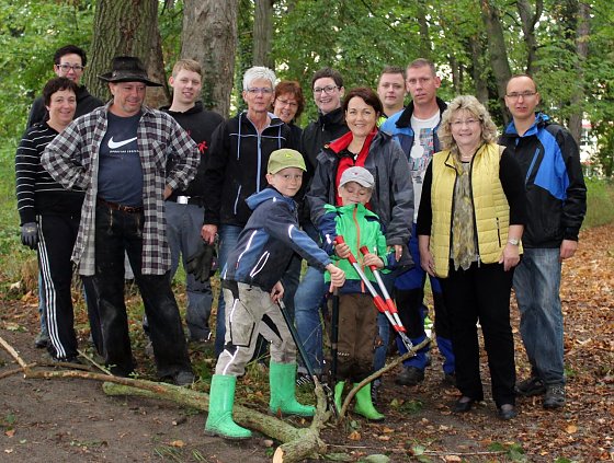 Bild: Arbeiten im Schlosspark