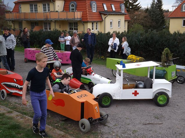 Bild: Ein Blick ins Fahrerlager.