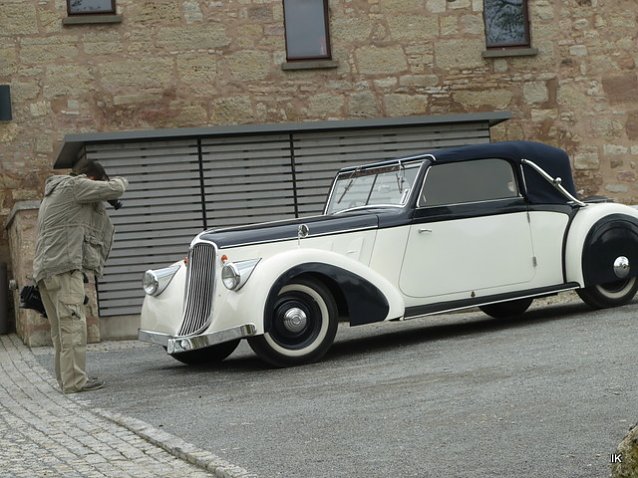 Bild: Oldtimer auf Brug Scharfenstein