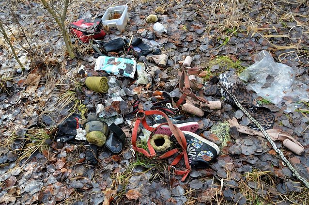 Bild: Illegale M&uuml;llentsorgung auf dem Forstberg � muss das sein? 