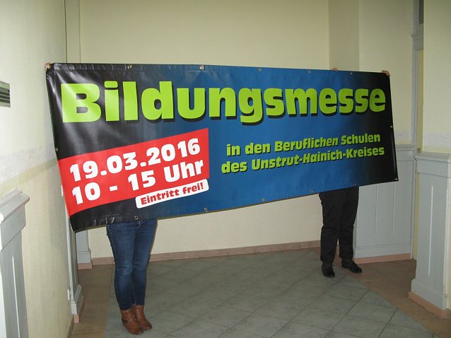 Bild: Die Werbebanner sind bereit, denn die Vorbereitungen f&uuml;r die 16. Bildungsmesse des Unstrut-Hainich-Kreises laufen auf Hochtouren.