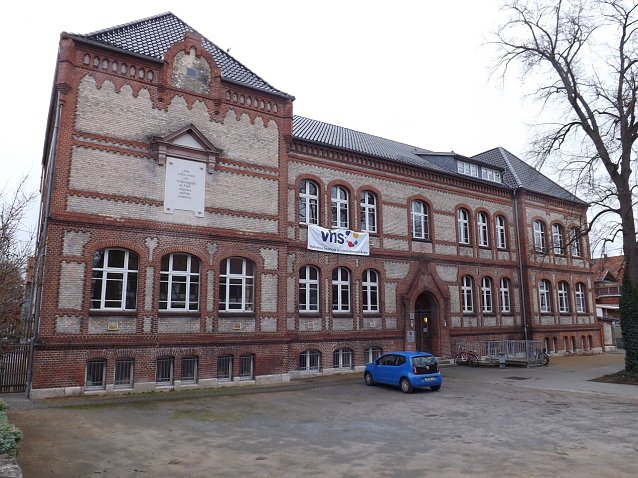 Bild: Die Volkshochschule ist in der Stadtmitte M&uuml;hlhausens zu finden und g&uuml;nstig zu Fu&szlig; oder per Auto zu erreichen.