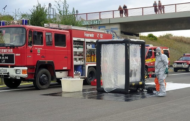 Bild: Lange Vollsperrung der A 4 nach Lkw-Brand