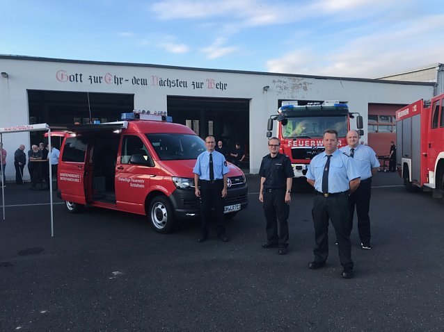 Bild: Neue Ausr&uuml;stung f&uuml;r die freiwillige Feuerwehr Nottertal-Heilinger H&ouml;hen