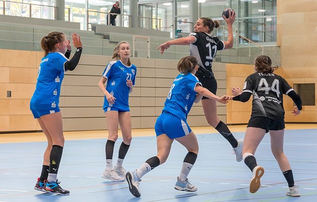 Bild: Lucy Gondel in Aktion